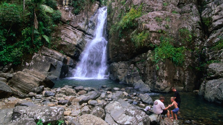 La Mina waterfall on Cascada La Mina trail 