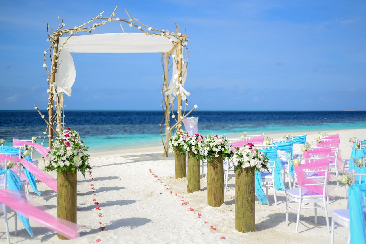 beach wedding